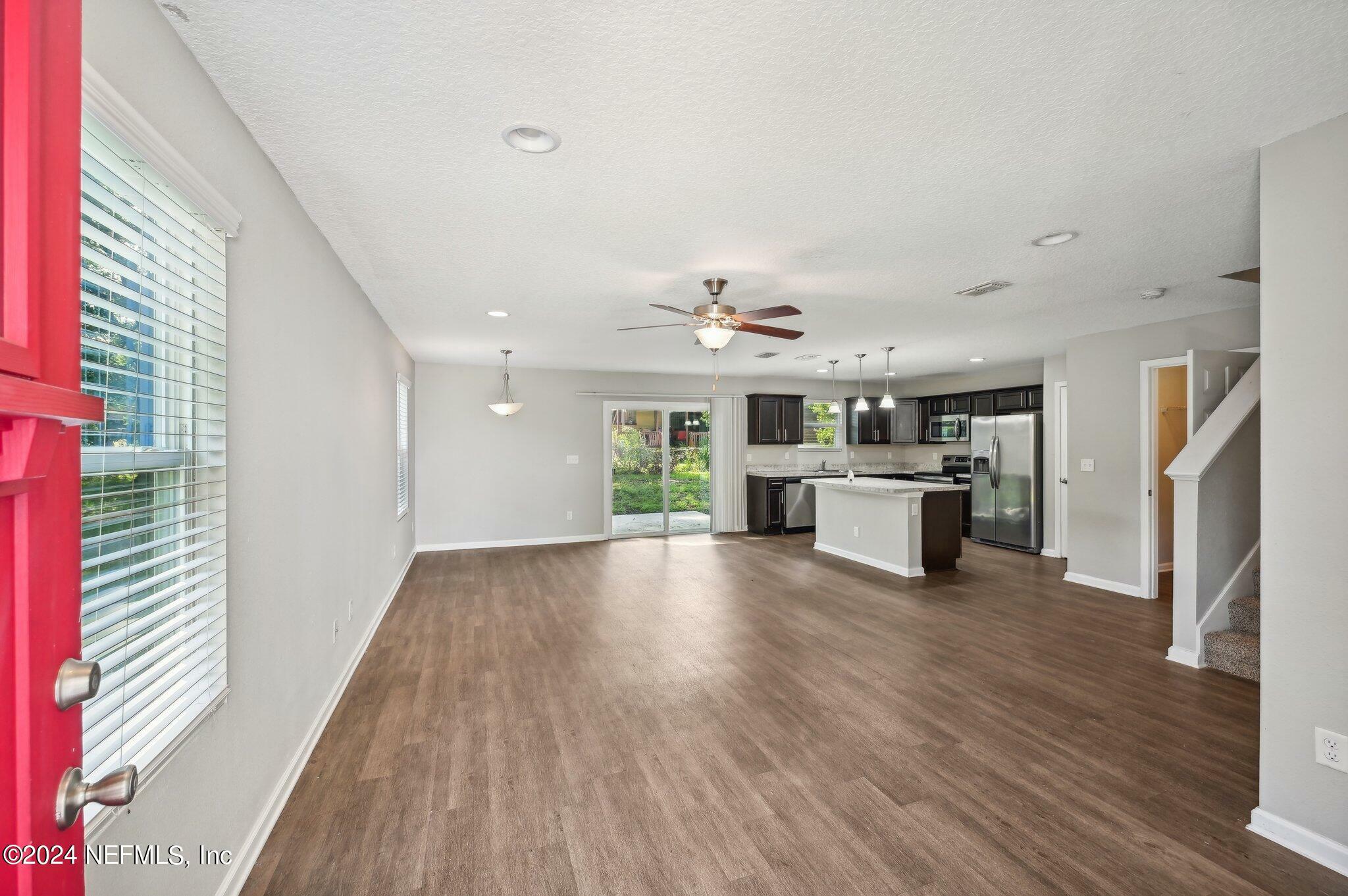 Property Photo:  4256 Lane Avenue S  FL 32210 