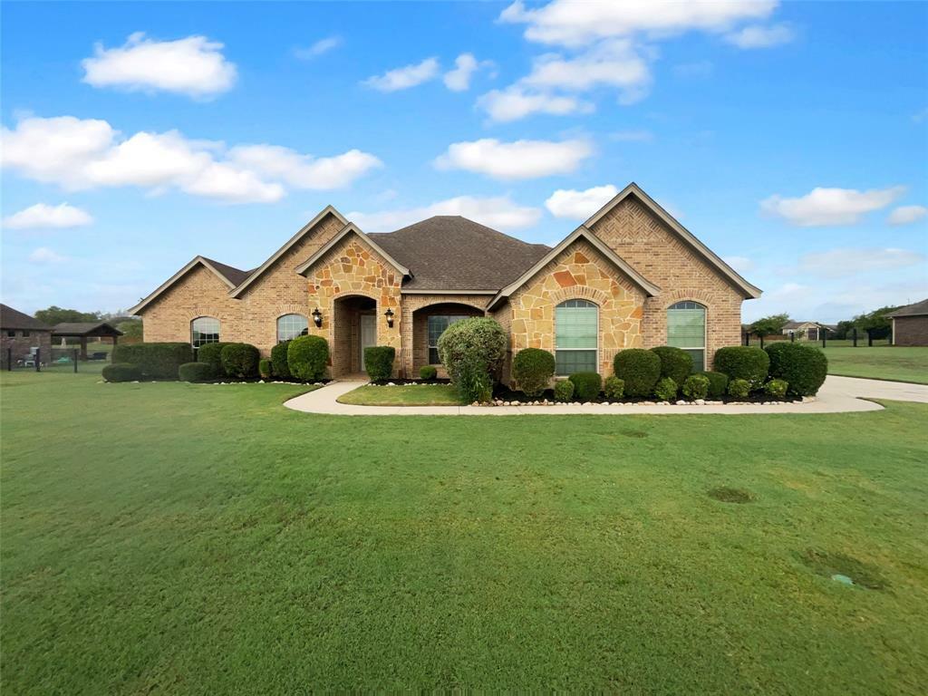 Property Photo:  10417 Mustang Wells Drive  TX 76126 