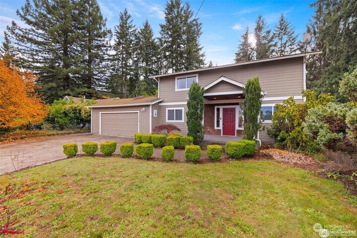 679 NE McWilliams Road  Bremerton WA 98311 photo