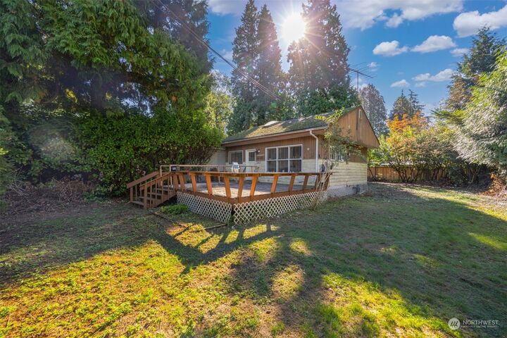 5057 Anderson Road  Blaine WA 98230 photo