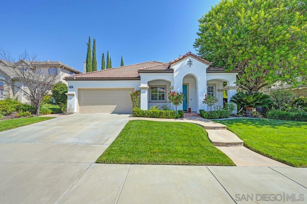 Property Photo: 42271 Harwick Lane CA 92592