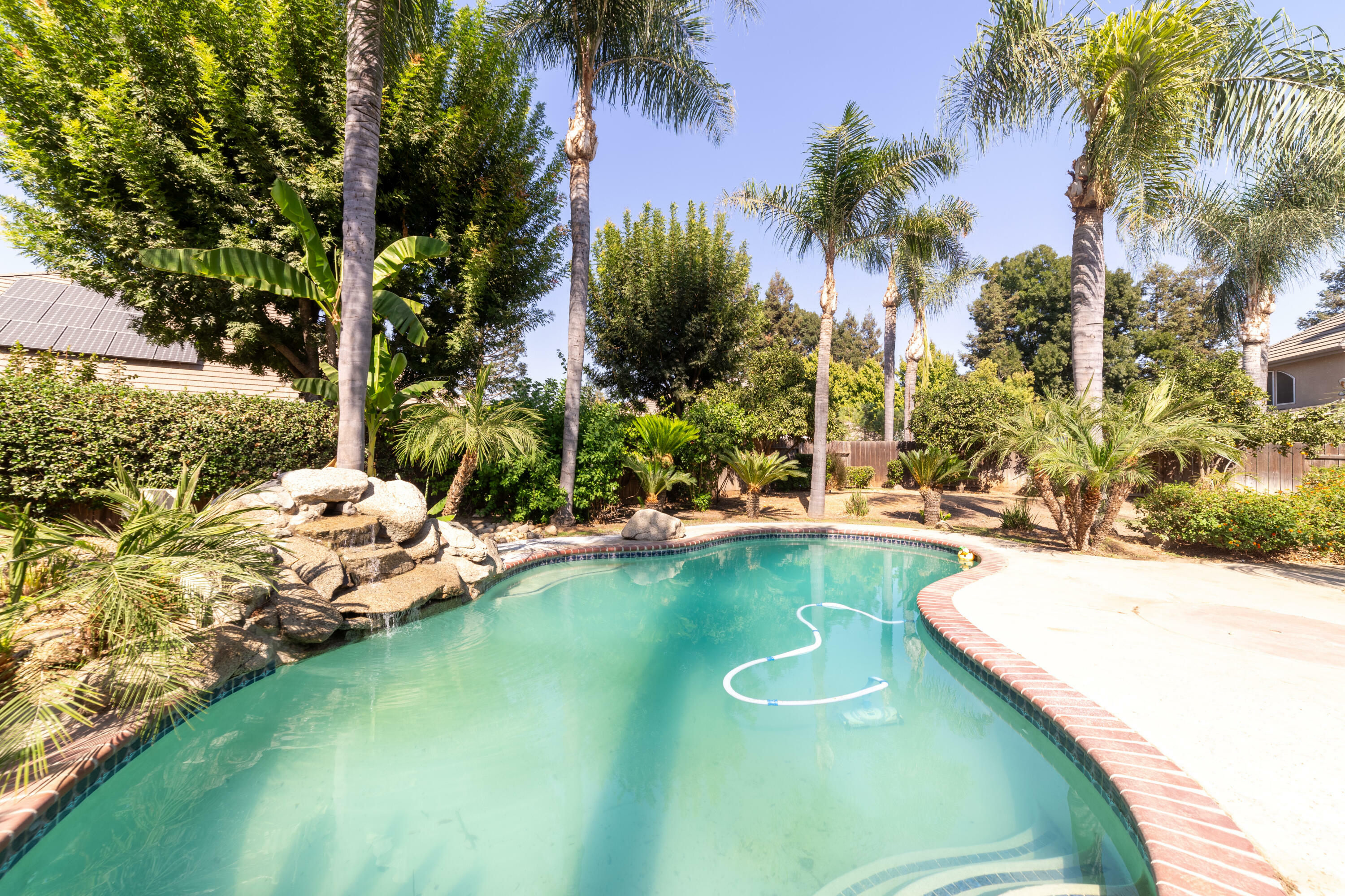 Property Photo:  5020 W Lakewood Drive  CA 93291 