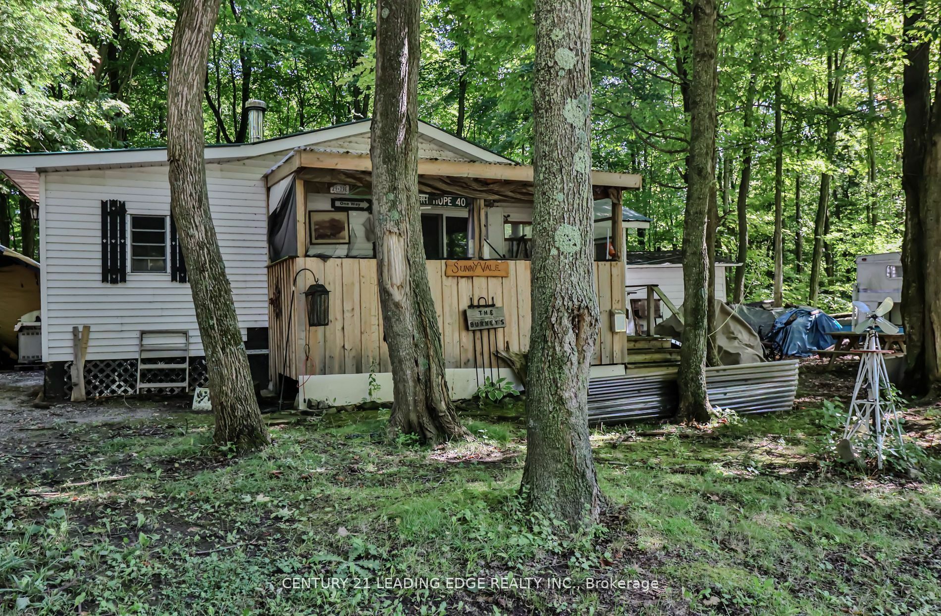 Property Photo:  22 Cedar Bay Dr N  ON K0L 2H0 