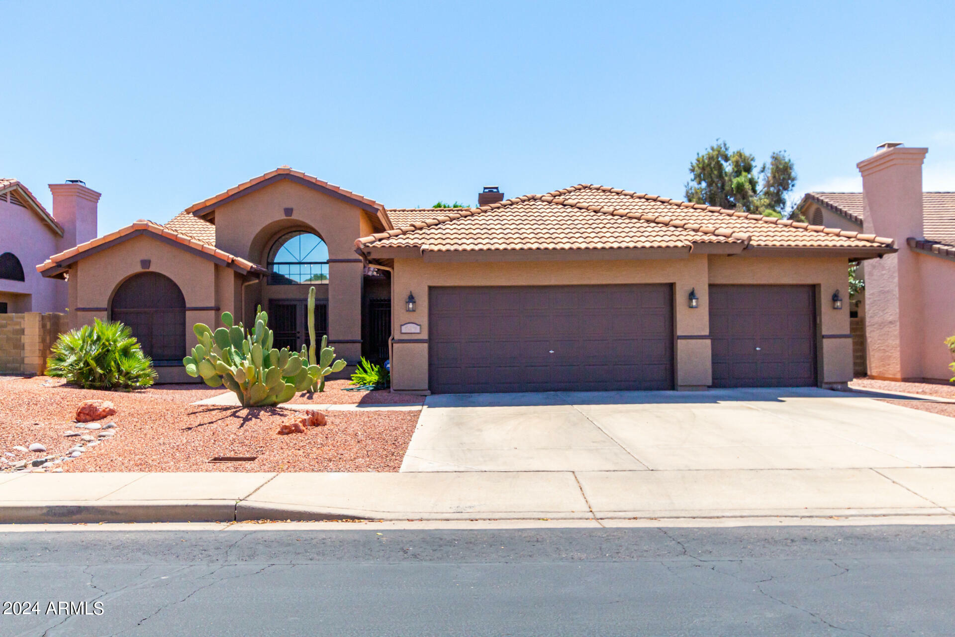 5839 E Jensen Street  Mesa AZ 85205 photo