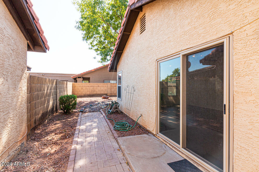 Property Photo:  2157 E Fairview Avenue  AZ 85204 