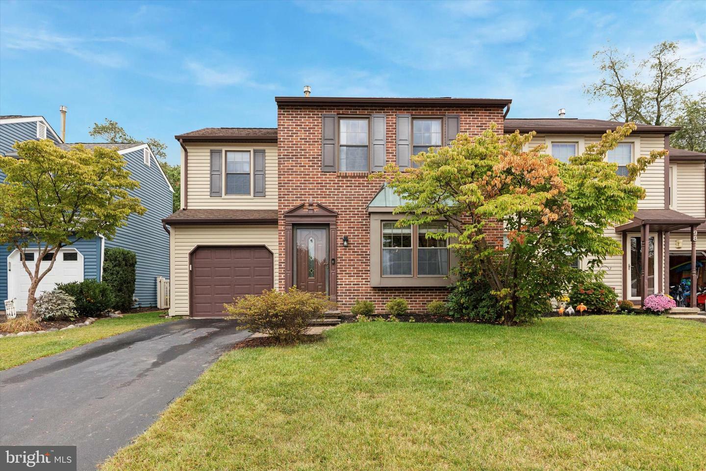 Property Photo:  96 Wynmere Drive  PA 19044 