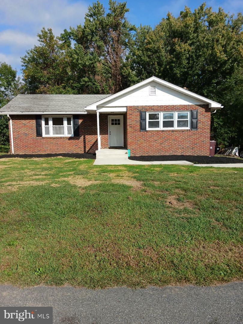 Property Photo:  900 Galbreath Avenue  PA 19061 