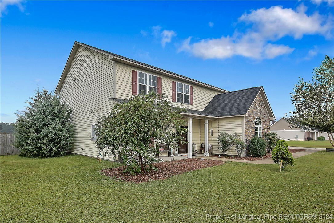 Property Photo:  4621 Centennial Drive  NC 28395 