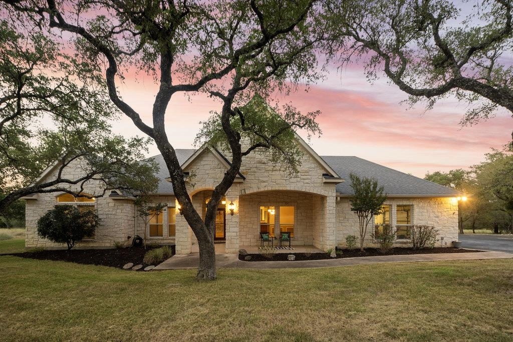 Property Photo:  200 Flowing Spring Trail  TX 78669 