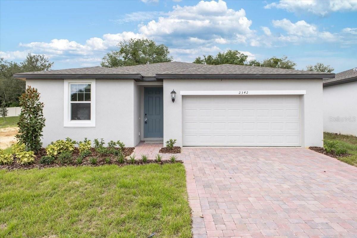 Property Photo:  2342 White Tail Street  FL 33837 