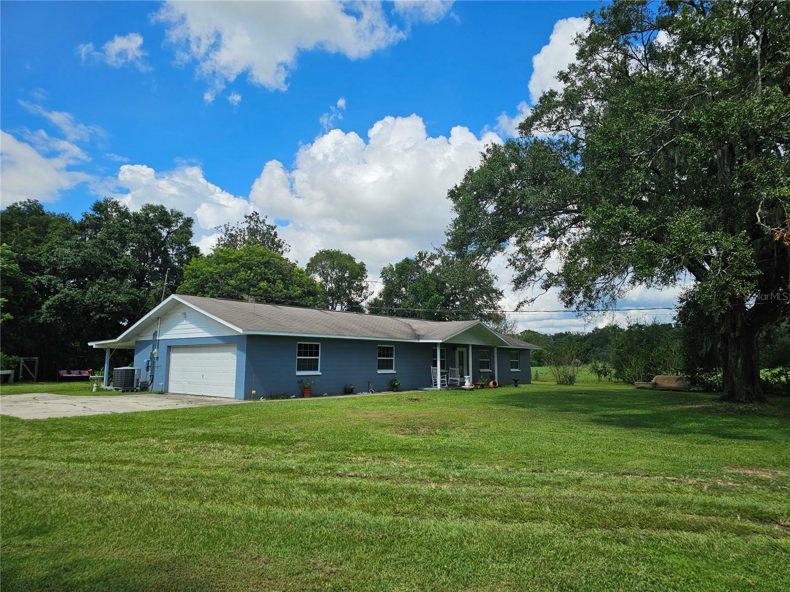 Property Photo:  4810 N Galloway Road  FL 33810 