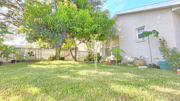 Property Photo:  1321 Timberbend Circle  FL 32824 