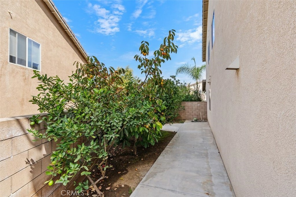 Property Photo:  11925 Silver Loop  CA 91752 