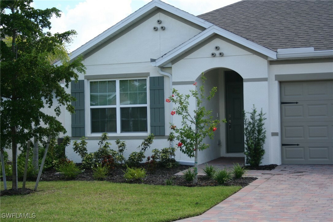 Property Photo:  20502 Camino Torcido Loop  FL 33917 