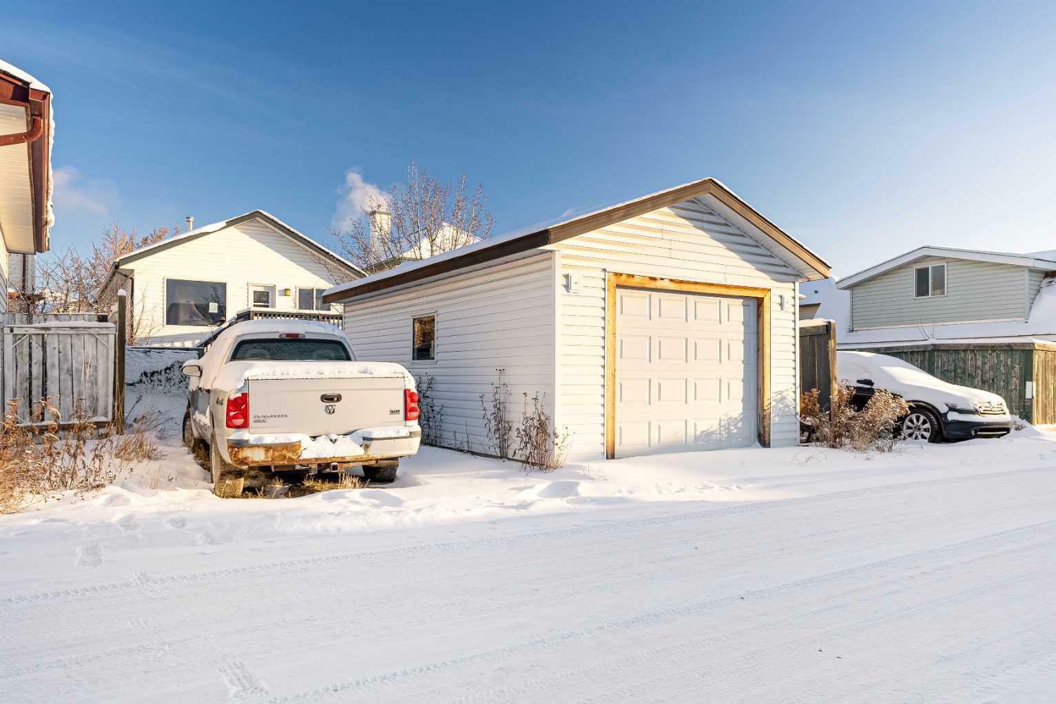 Property Photo:  397 Diefenbaker Drive  AB T9K 2K3 