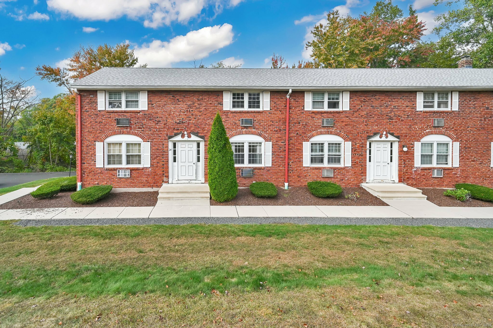 Property Photo: 201 Regan Road Apt 24A CT 06066