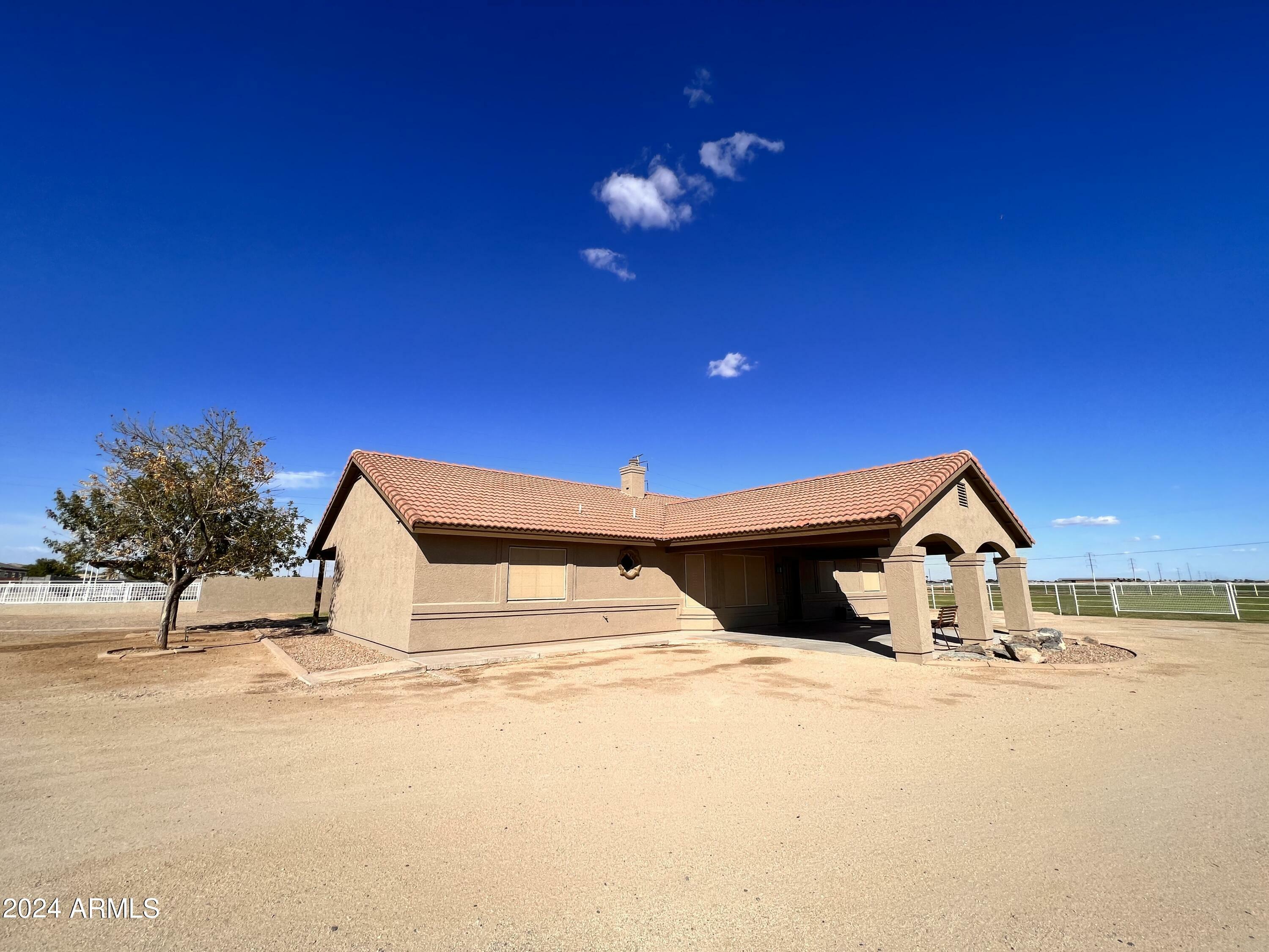 Property Photo:  3218 S Jackrabbit Trail  AZ 85326 