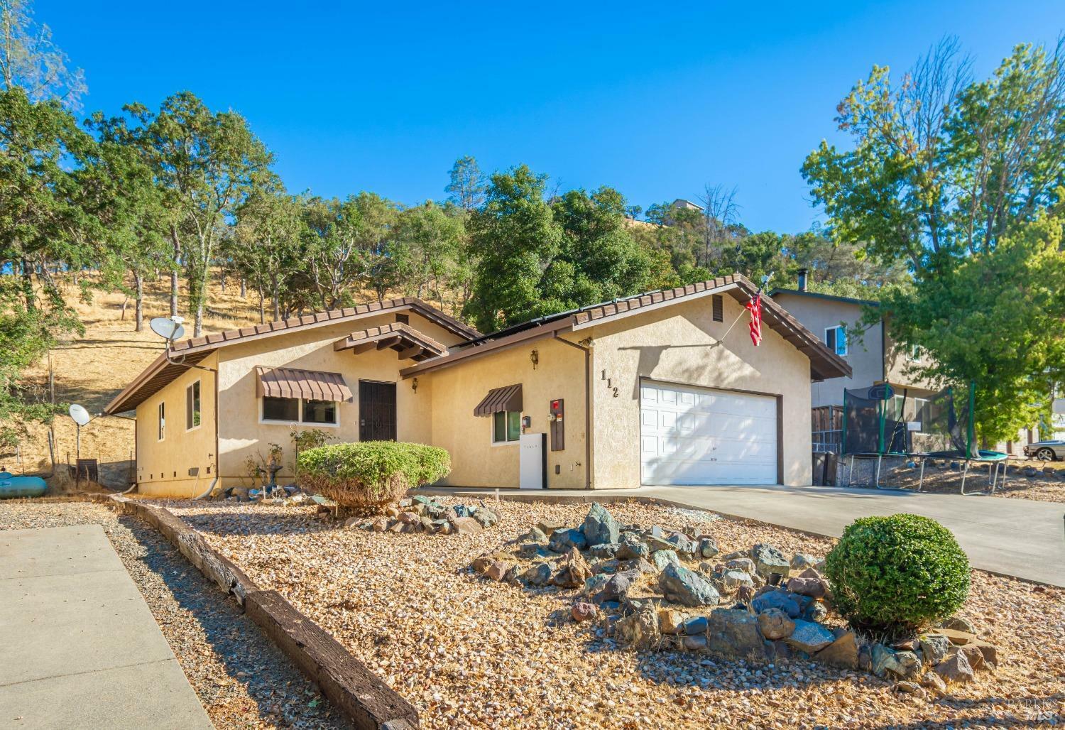 Property Photo:  112 Parkview Lane  CA 94558 