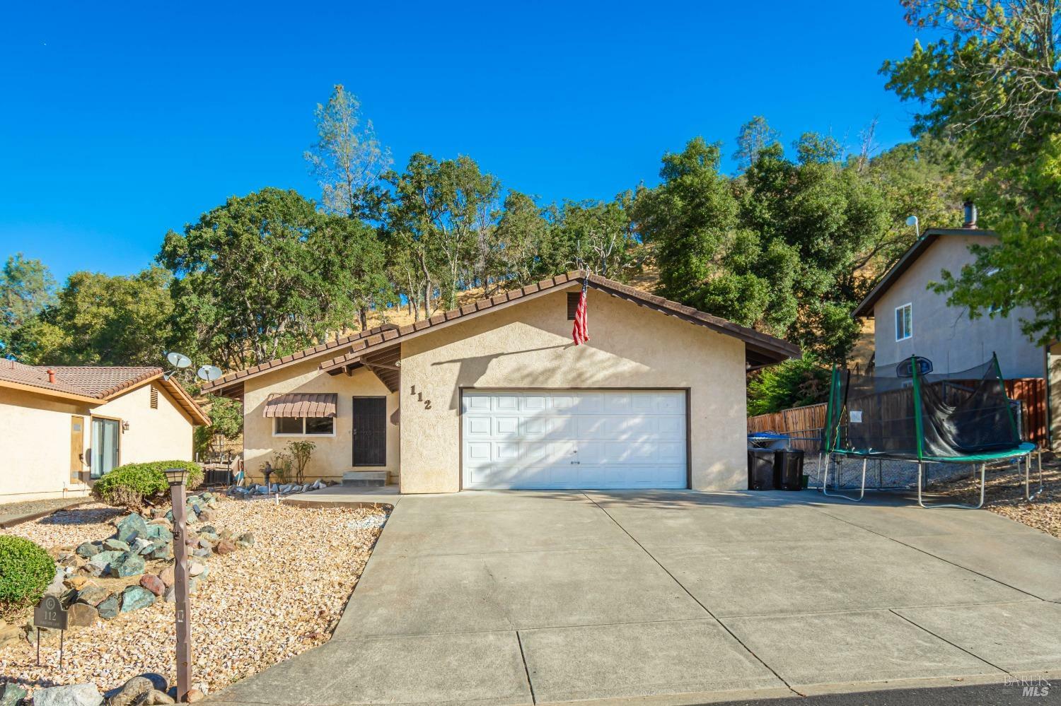 Property Photo:  112 Parkview Lane  CA 94558 