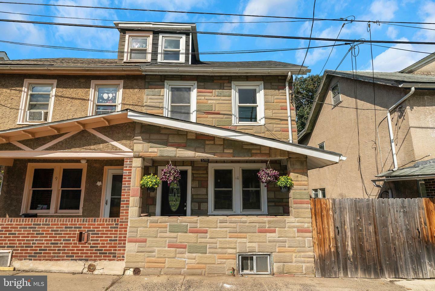 Property Photo:  10 Morgan Street  PA 19460 