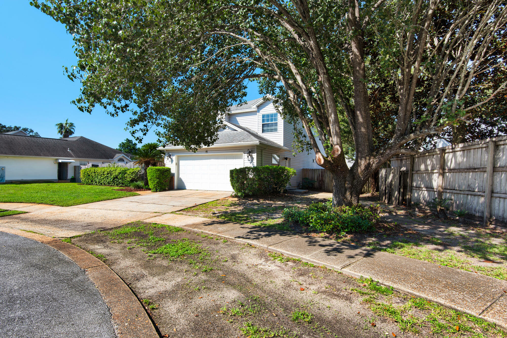 Property Photo:  880 Brande Court  FL 32579 