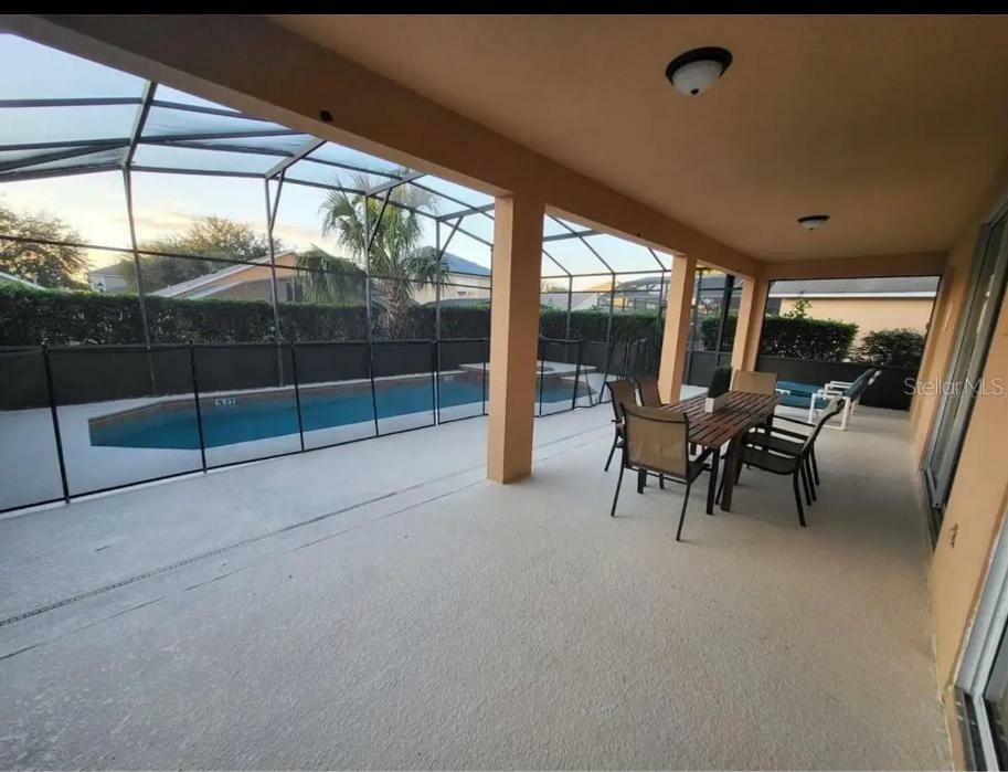 Property Photo:  2718 Lido Key Drive  FL 34747 