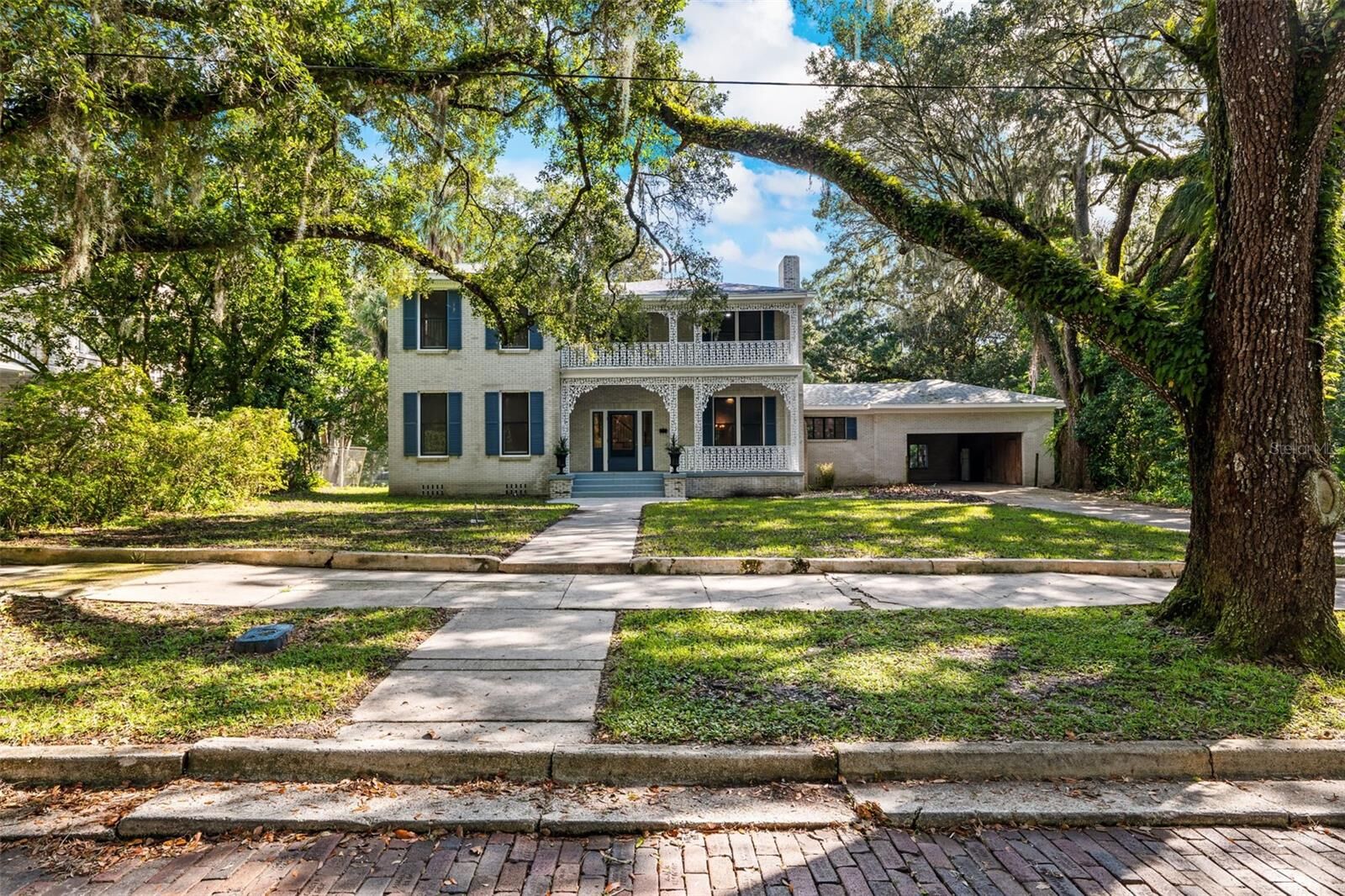 Property Photo:  321 S Brooksville Avenue  FL 34601 