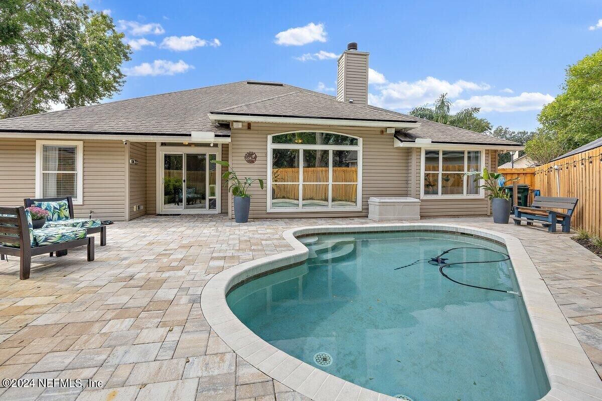 Property Photo: 12619 Briarmead Lane FL 32258