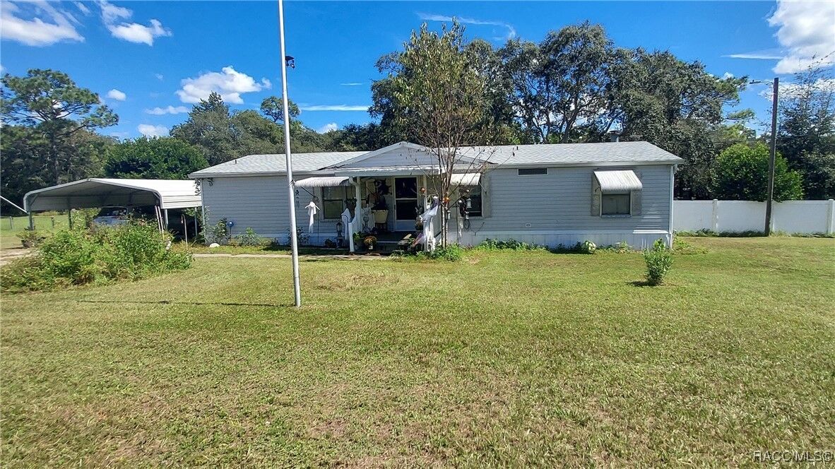 Property Photo: 4737 S Bluebird Terrace FL 34461