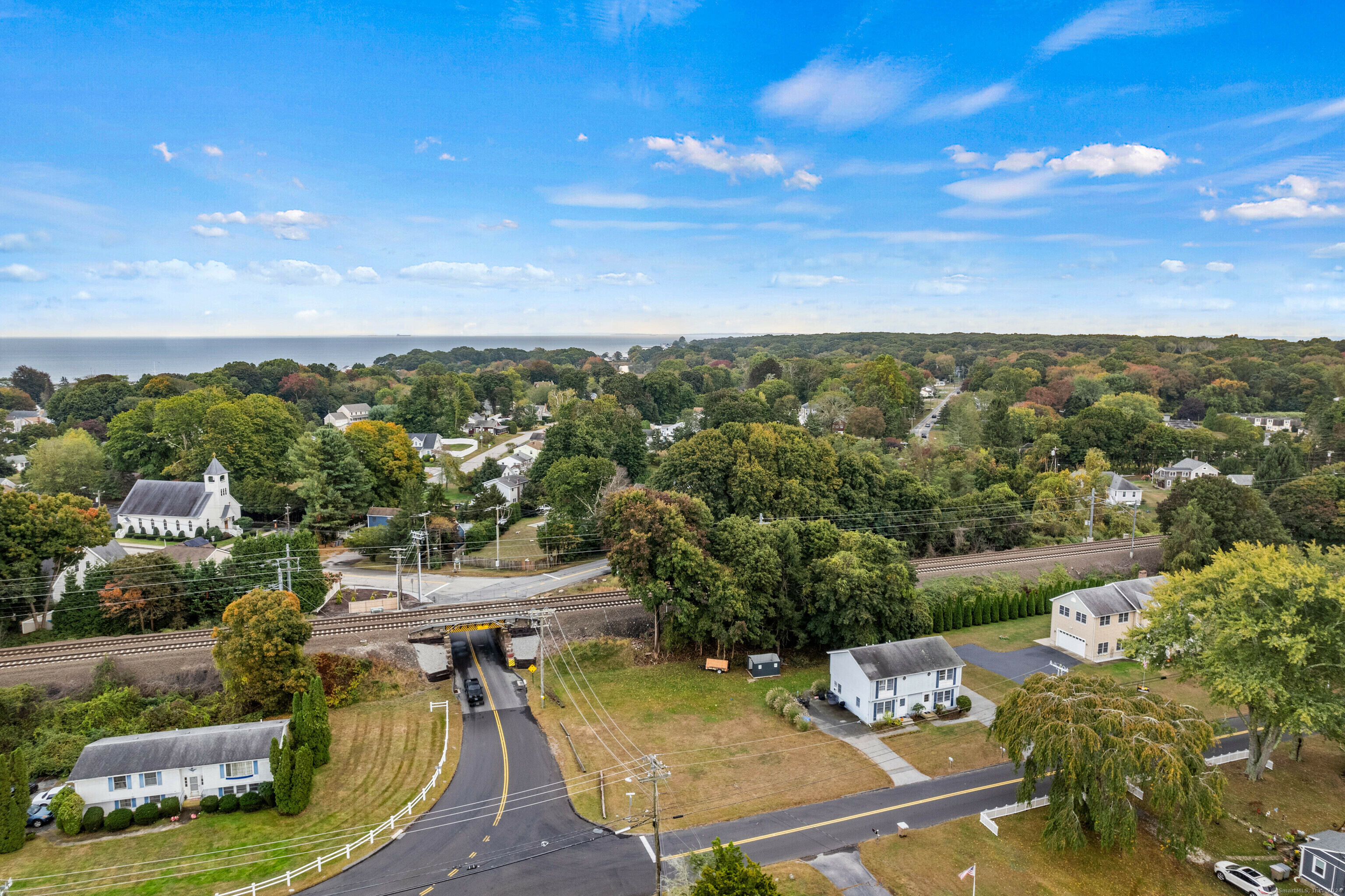 Property Photo:  85 Fairhaven Road  CT 06357 