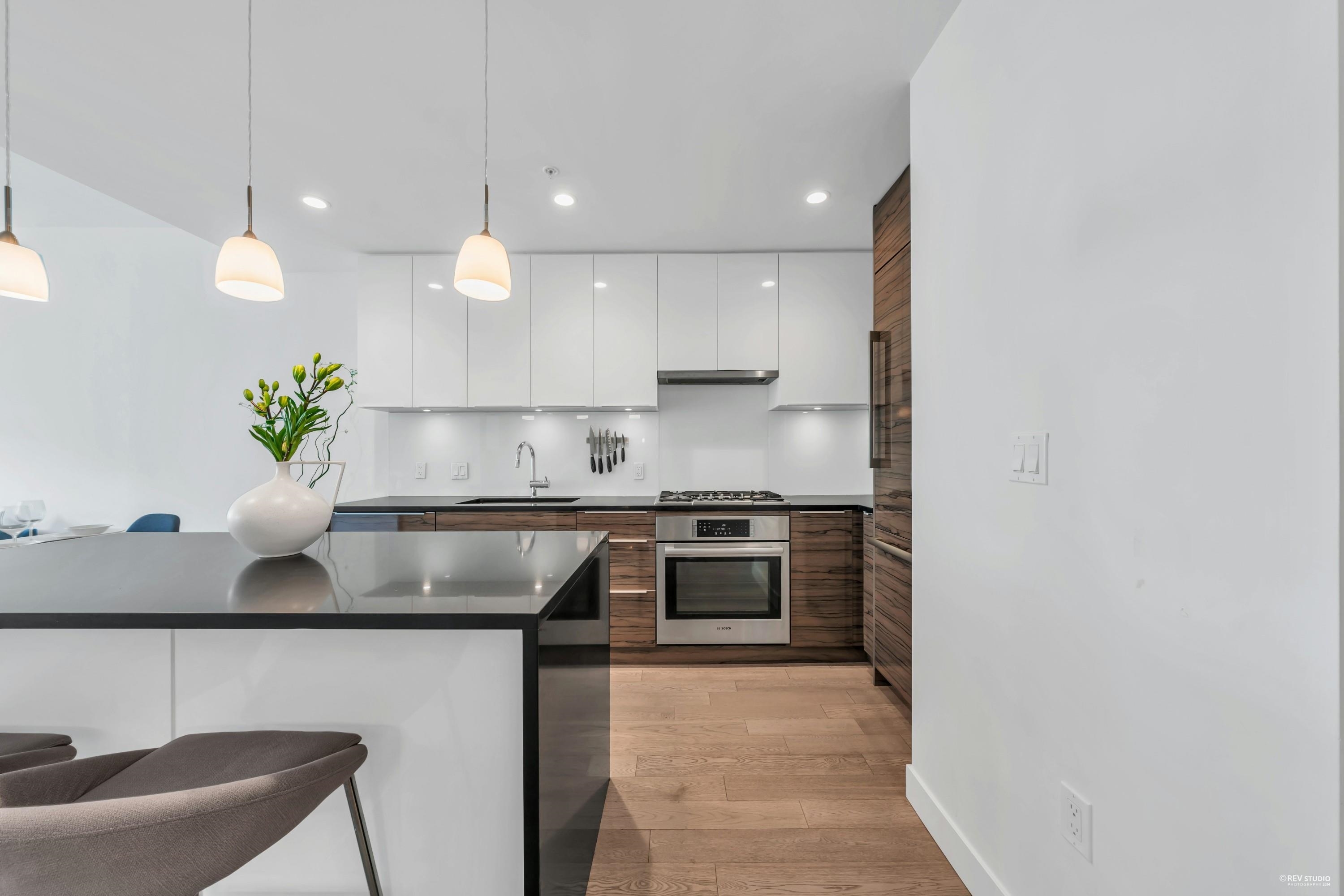 Photo de la propriété:  4427 Cambie Street 215  BC V5Z 2Y8 