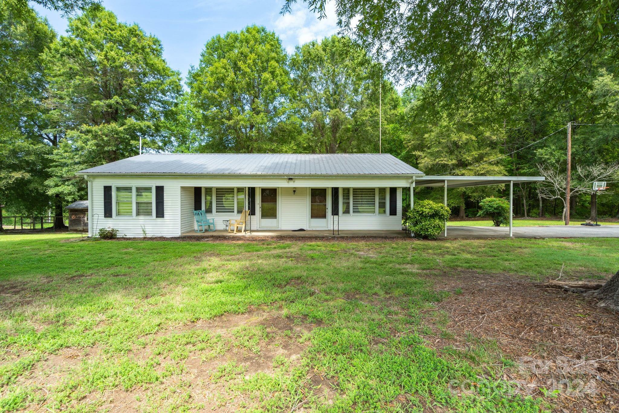 Property Photo:  1134 Jubilee Road  NC 27299 