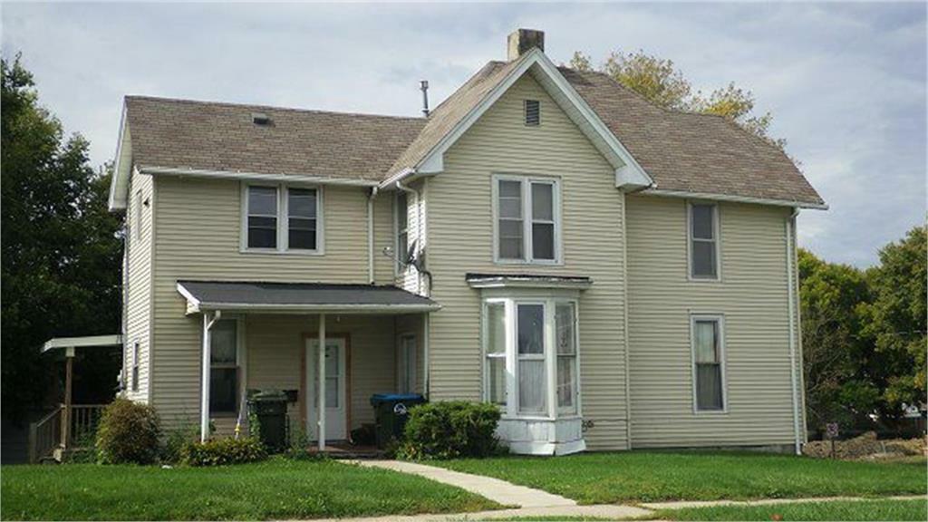 Property Photo:  222 N 10th Street  IA 50501 