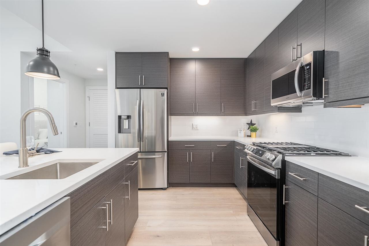 Property Photo:  430 Palisade Ave 408  NJ 07307