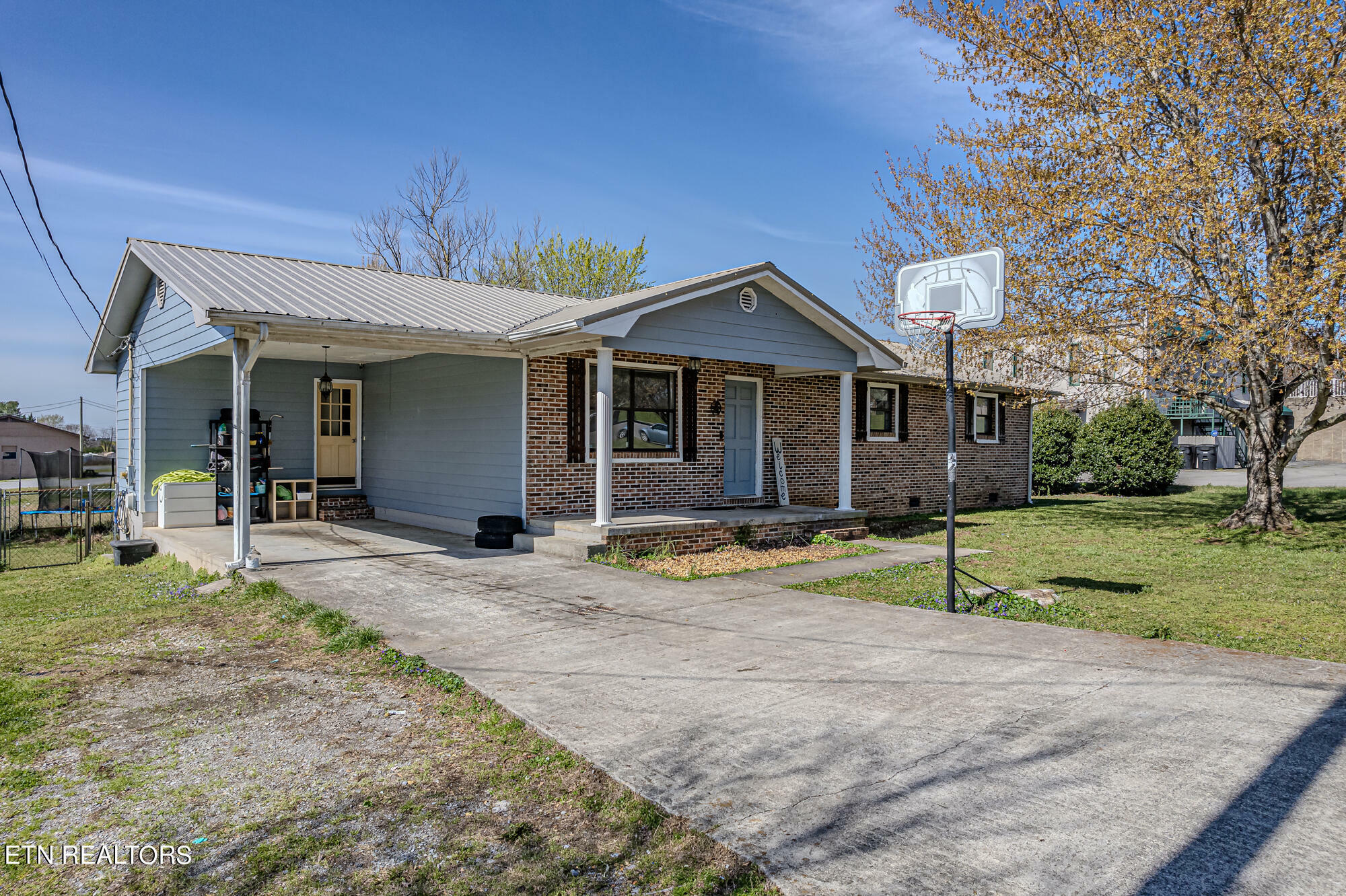 Property Photo:  605 Bryson St  TN 37303 