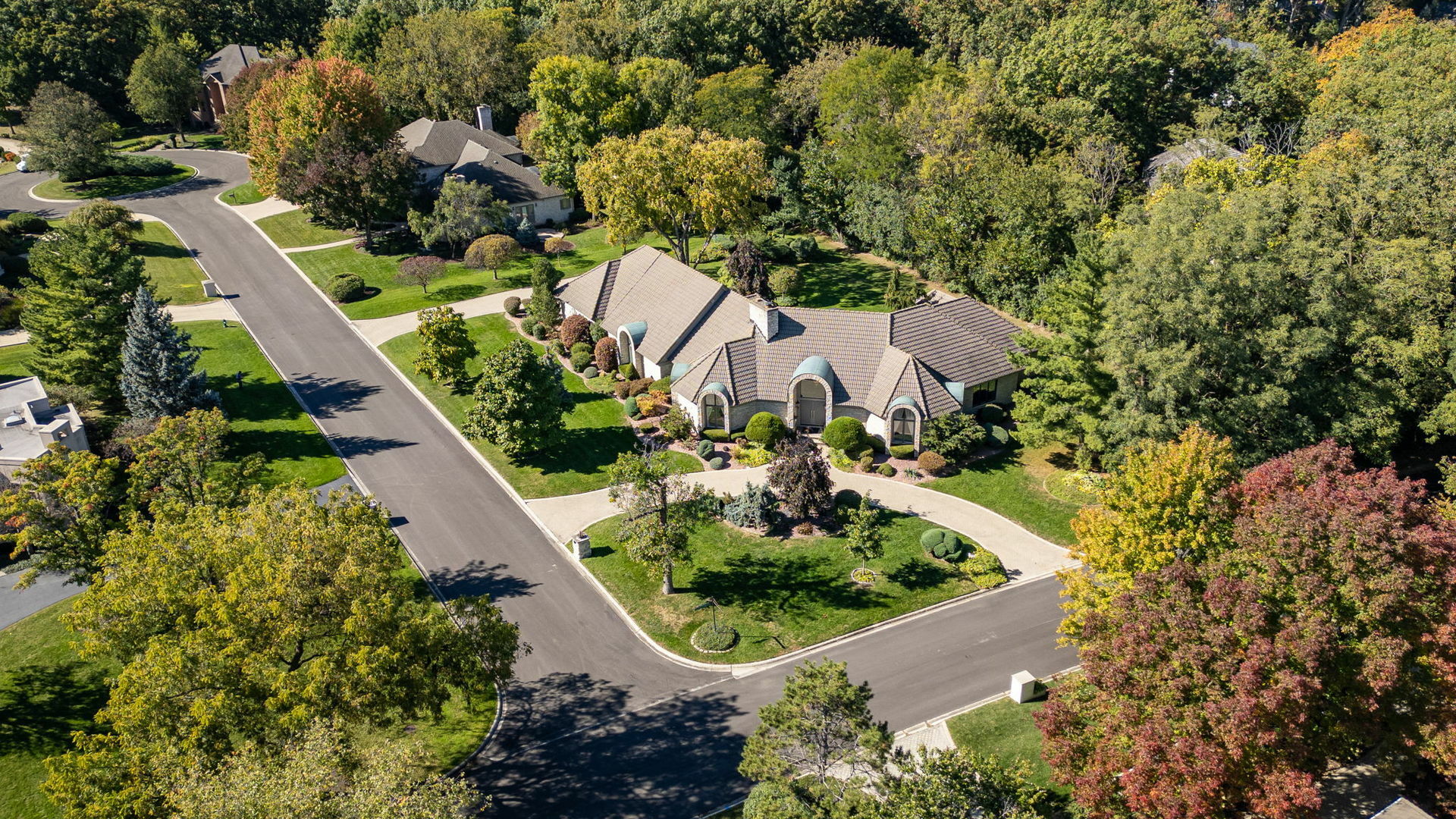 3108 Heritage Oaks Circle  Oak Brook IL 60523 photo