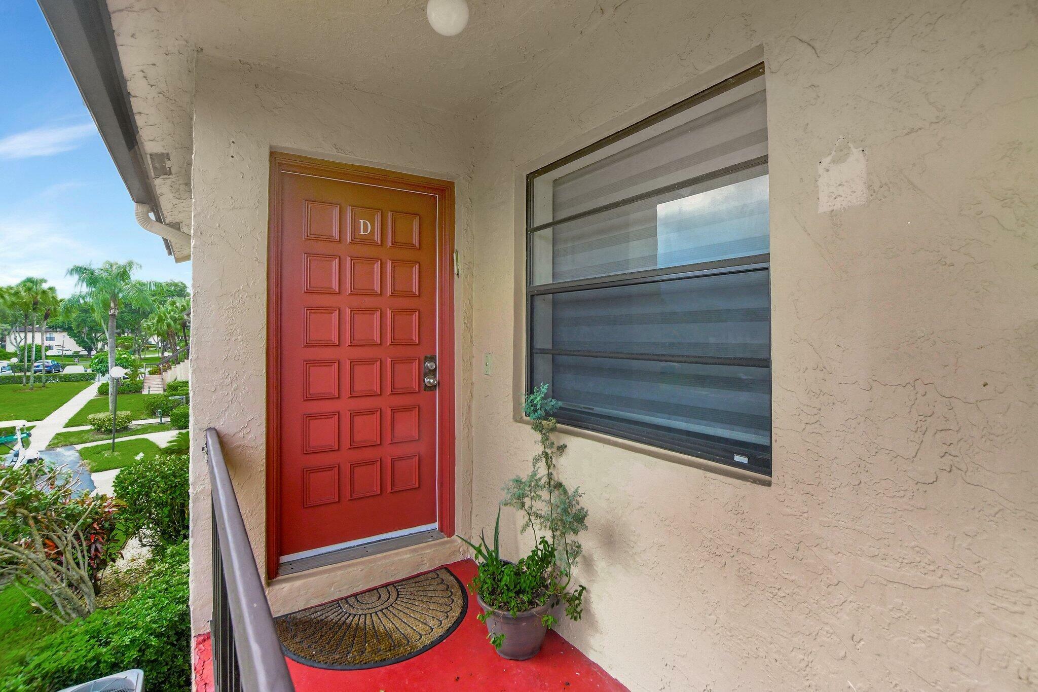 Property Photo:  9282 Vista Del Lago D  FL 33428 