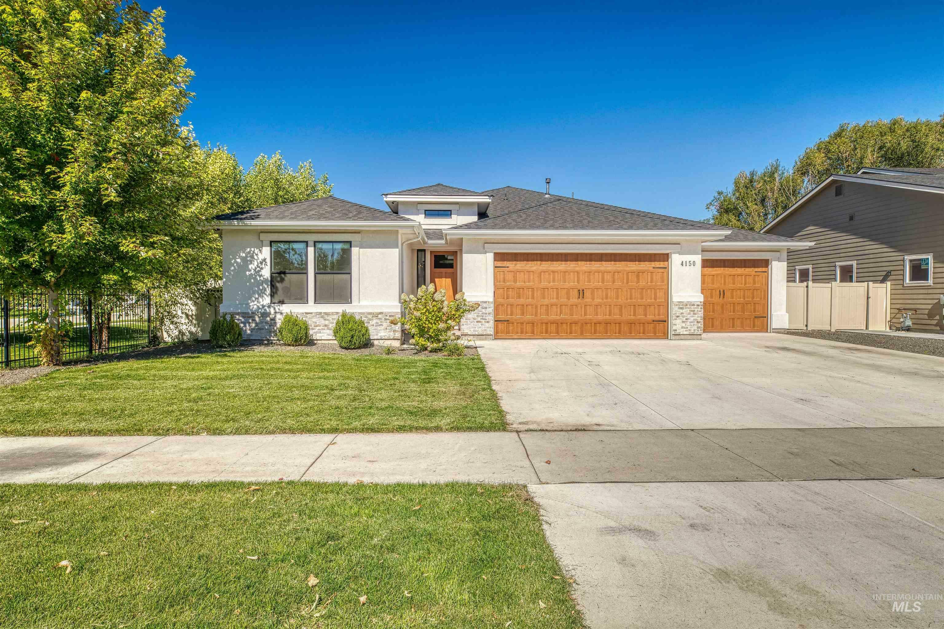 Property Photo:  4150 W Prickly Pear Dr  ID 83616 