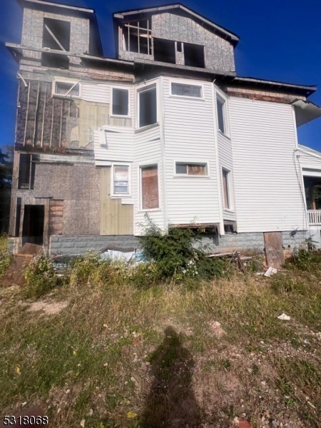 Property Photo:  14 Nye Ave  NJ 07112 