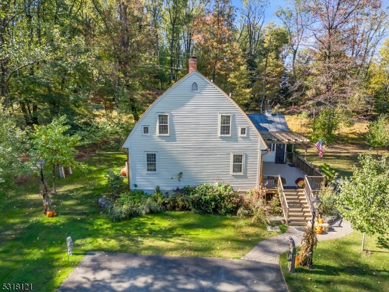 Property Photo:  27 Sandy Ridge Rd  NJ 08559 