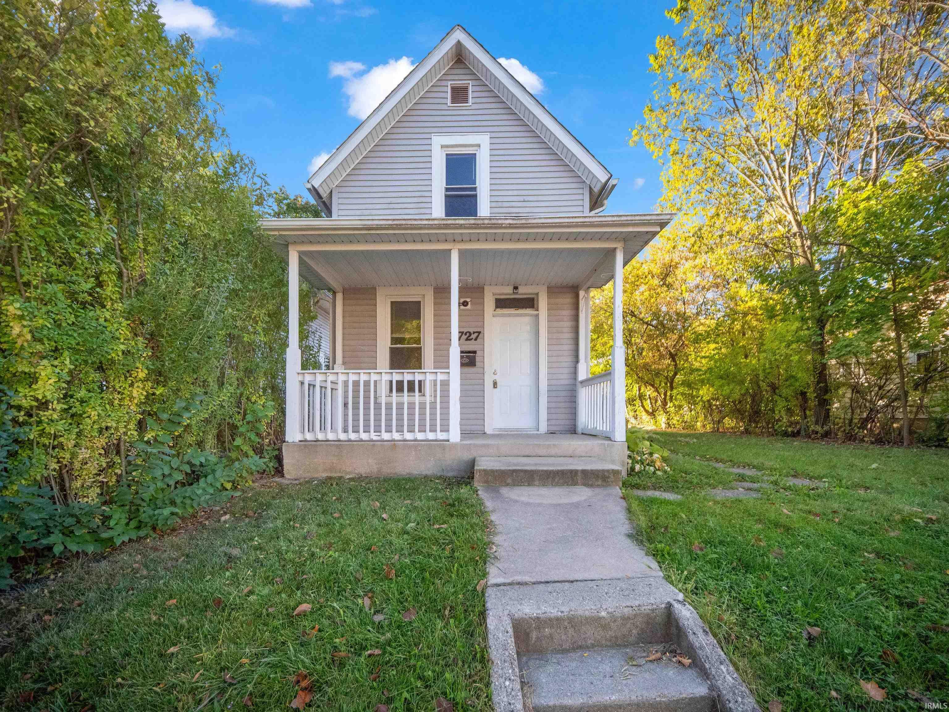 Property Photo: 1727 W Fourth Street IN 46808