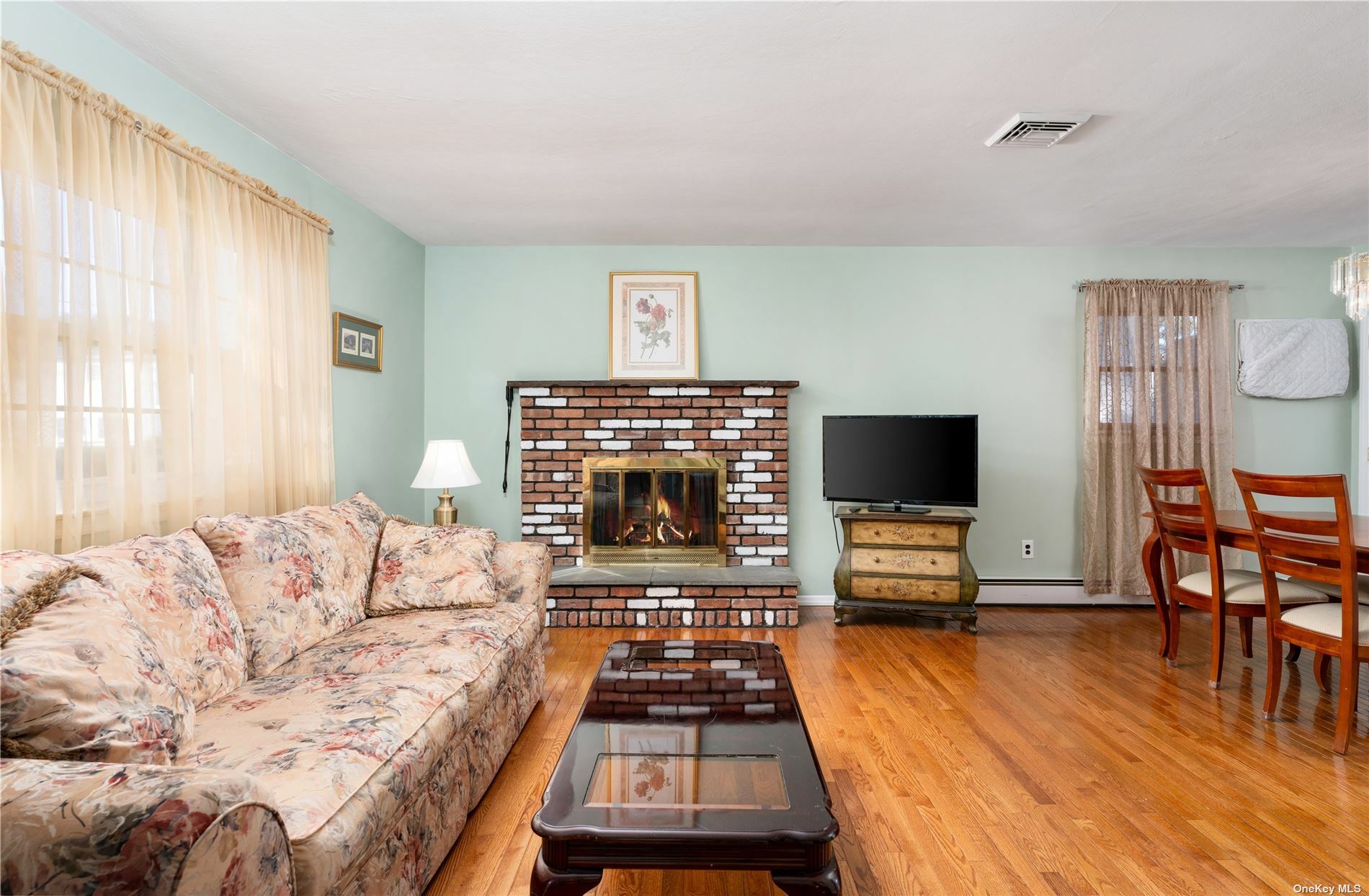 Property Photo:  209 Nina Street  NY 11741 