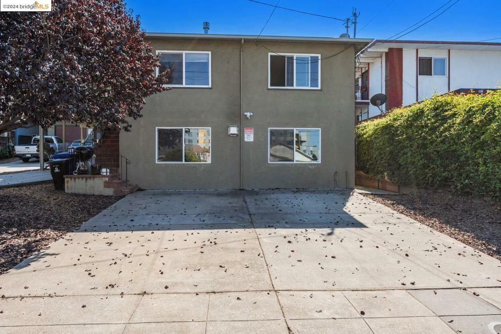Property Photo:  6000 Bayview Ave  CA 94804 
