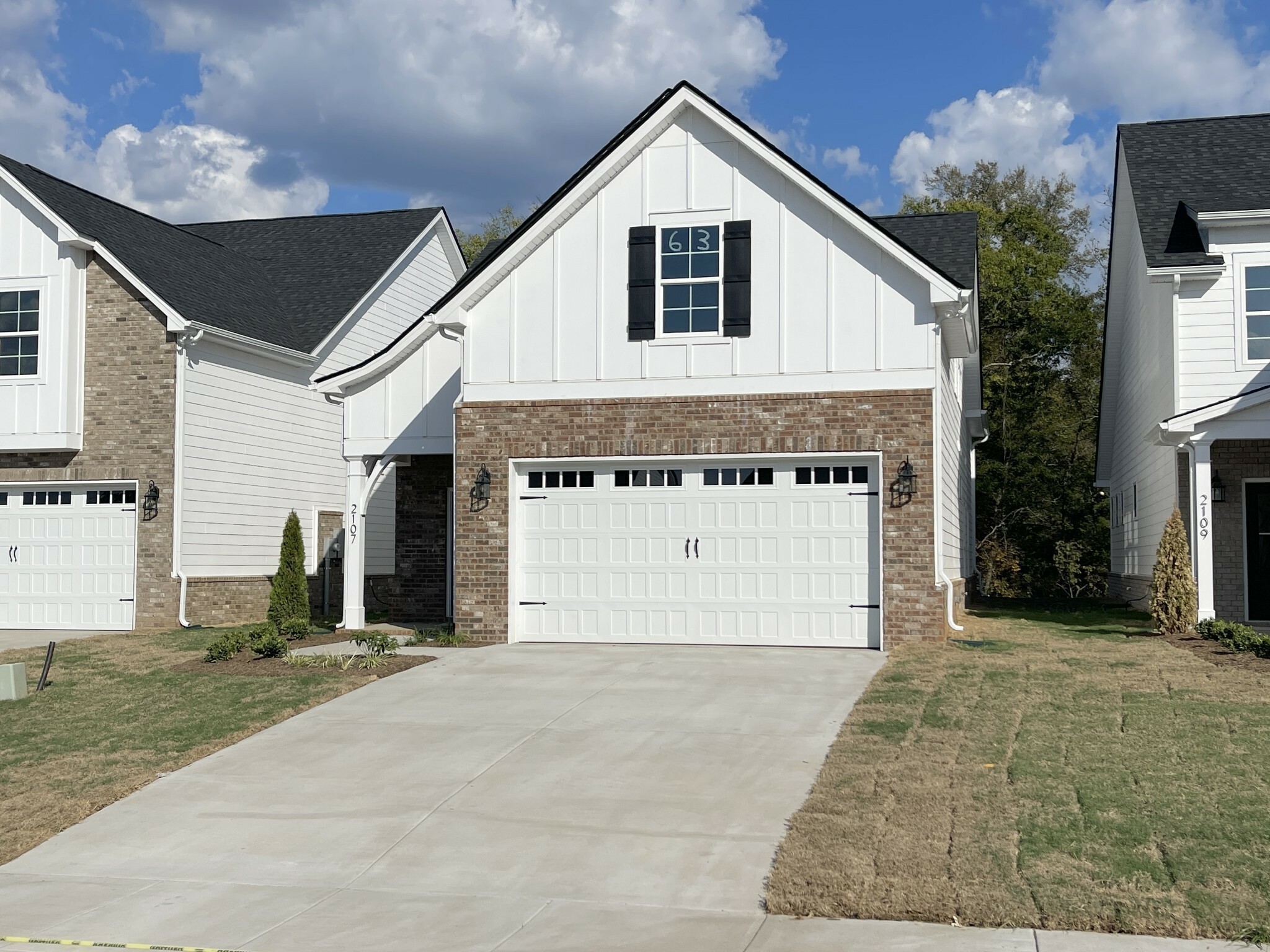 Property Photo:  2177 Barringer Ln  TN 37128 