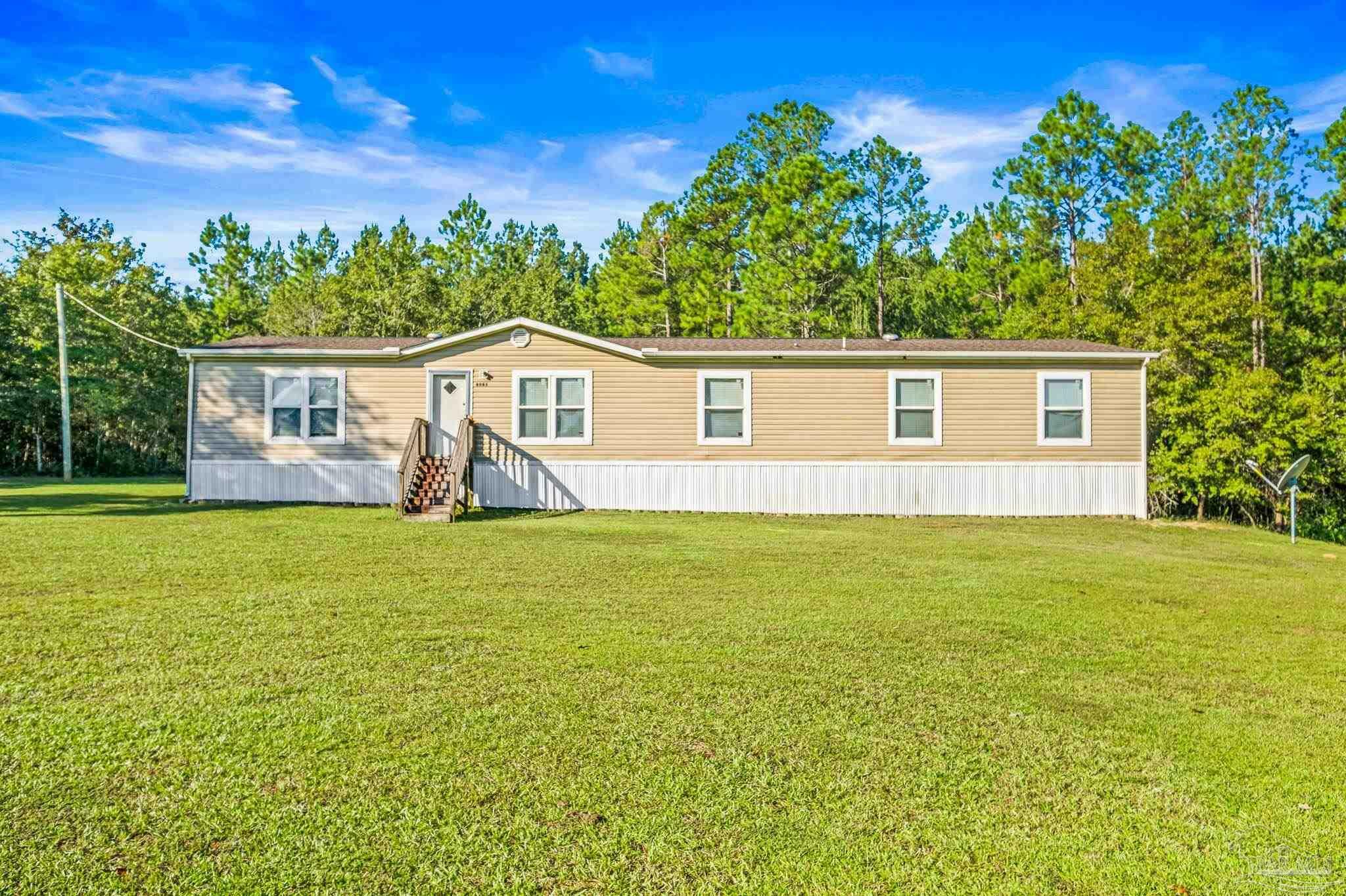 Property Photo:  8085 Blackwater Ridge Rd  FL 32570 