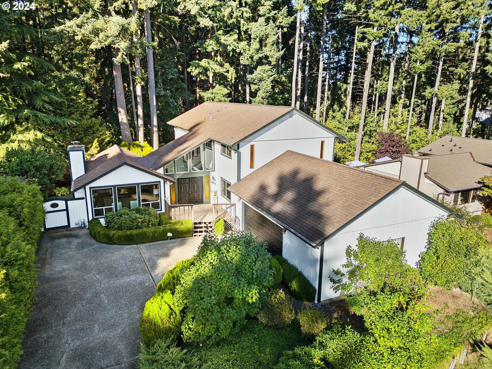 Property Photo:  14812 NE 20th Cir  WA 98684 