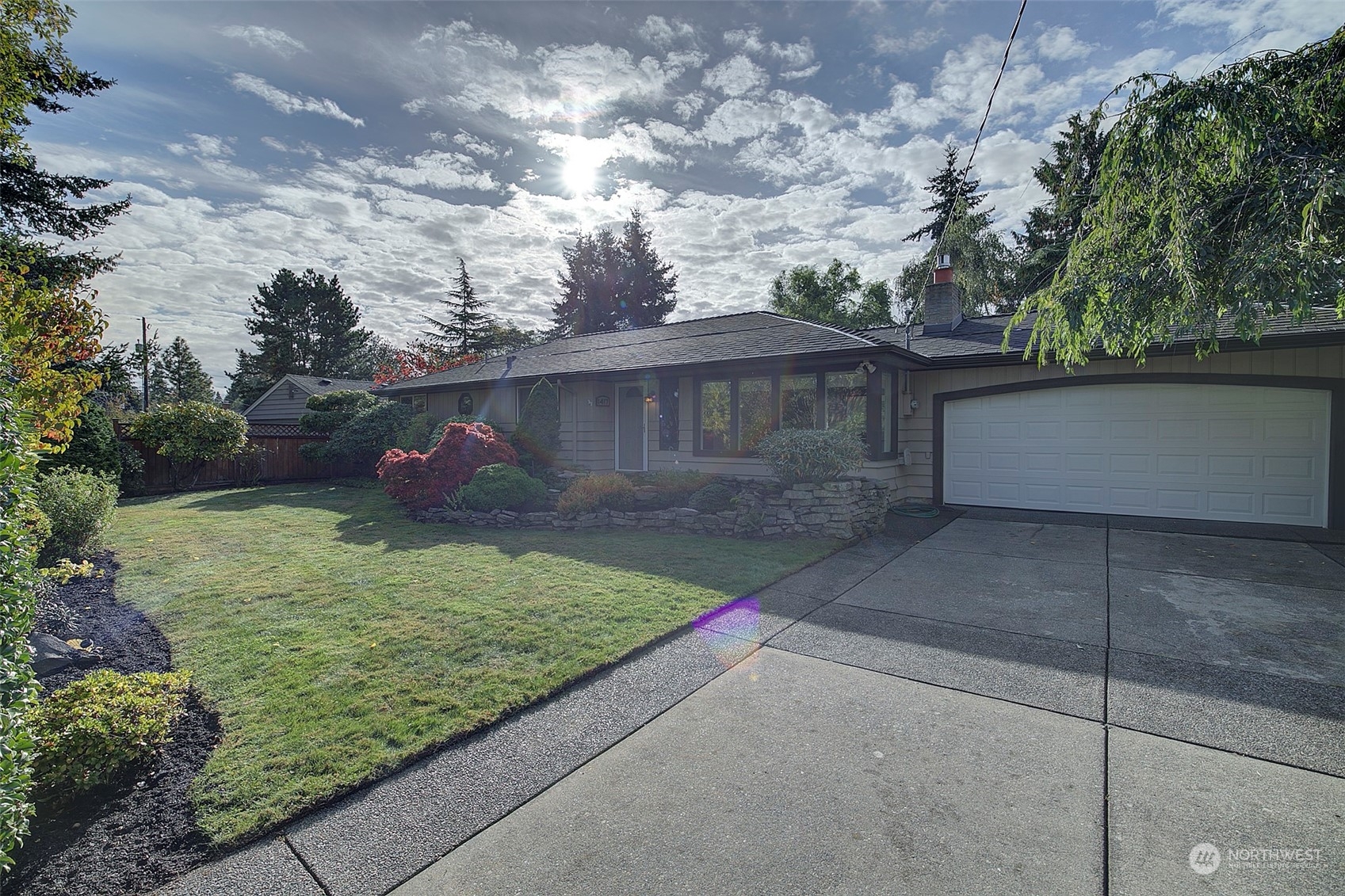 Property Photo:  1417 SW 143rd Street  WA 98166 