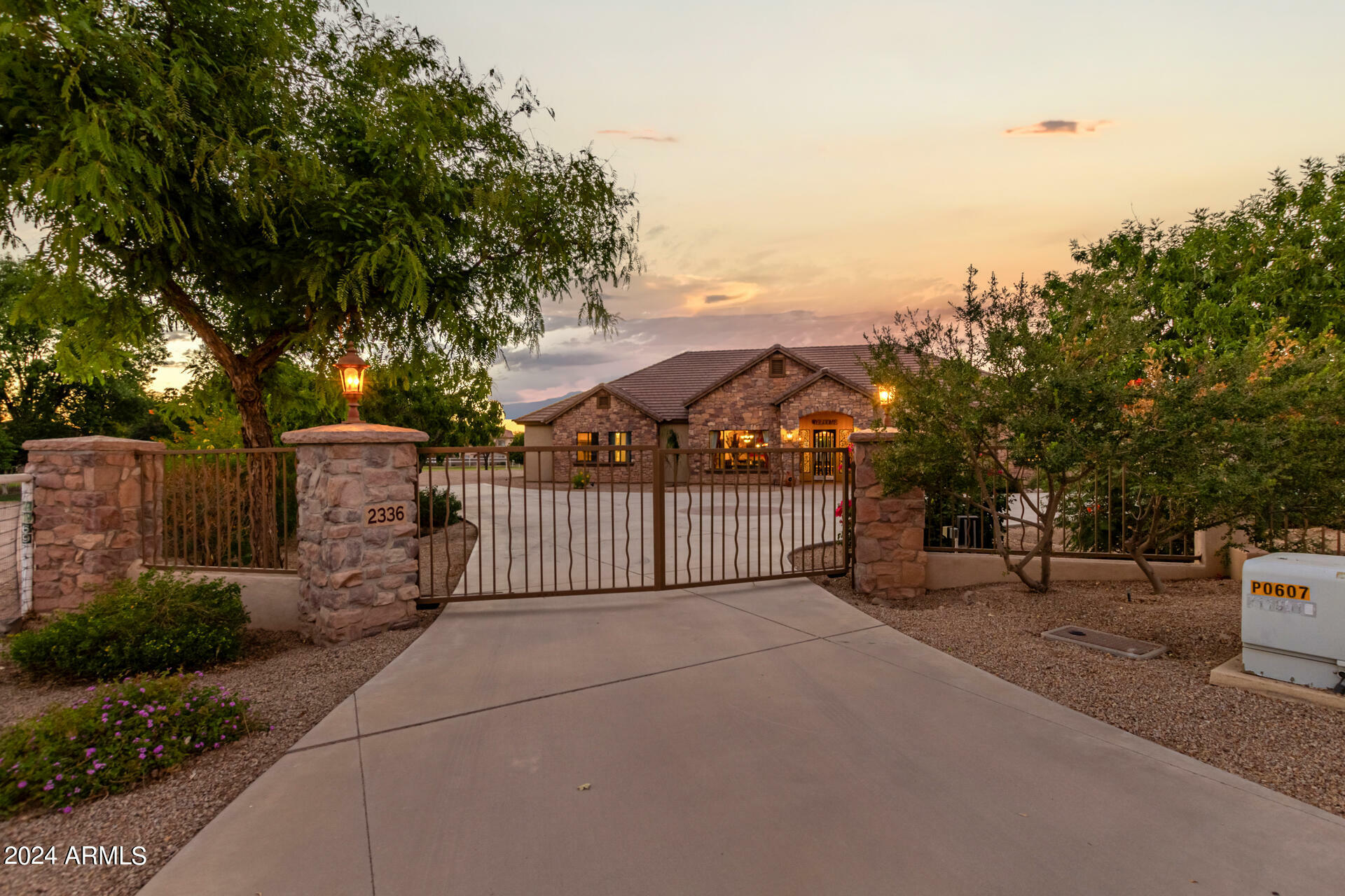 Property Photo:  2336 E Elk Bugle Trail  AZ 85140 