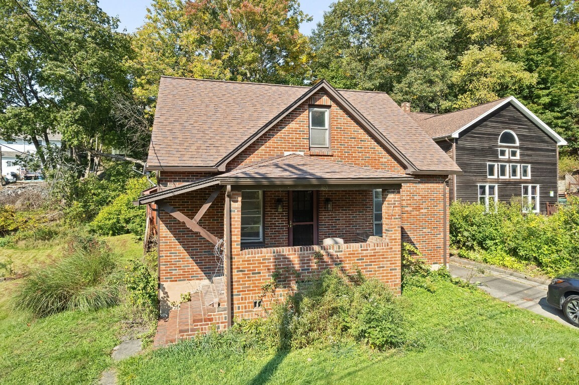 Property Photo:  163 Glenwood Road  NY 13905 