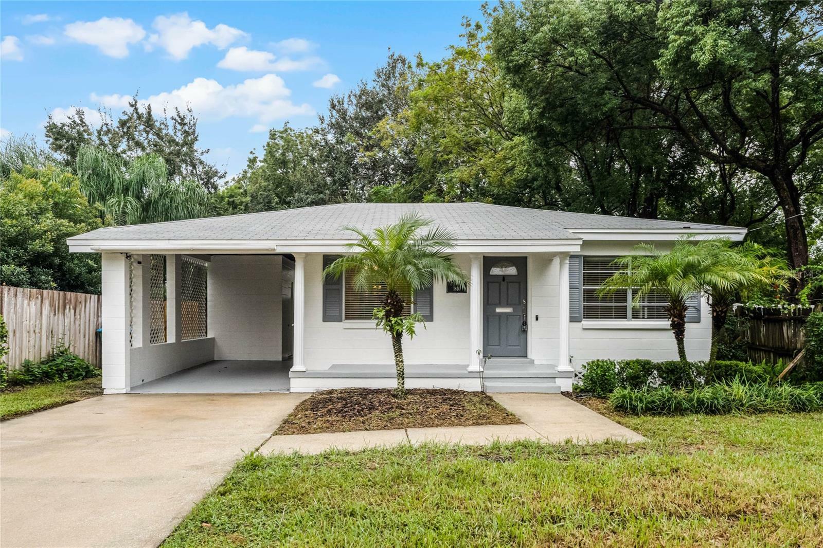 Property Photo:  1810 Hollywood Avenue  FL 32789 